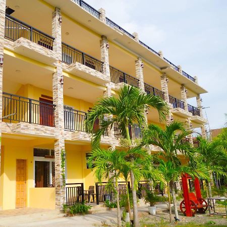 Gem'S Paradise Resort Cebu Extérieur photo