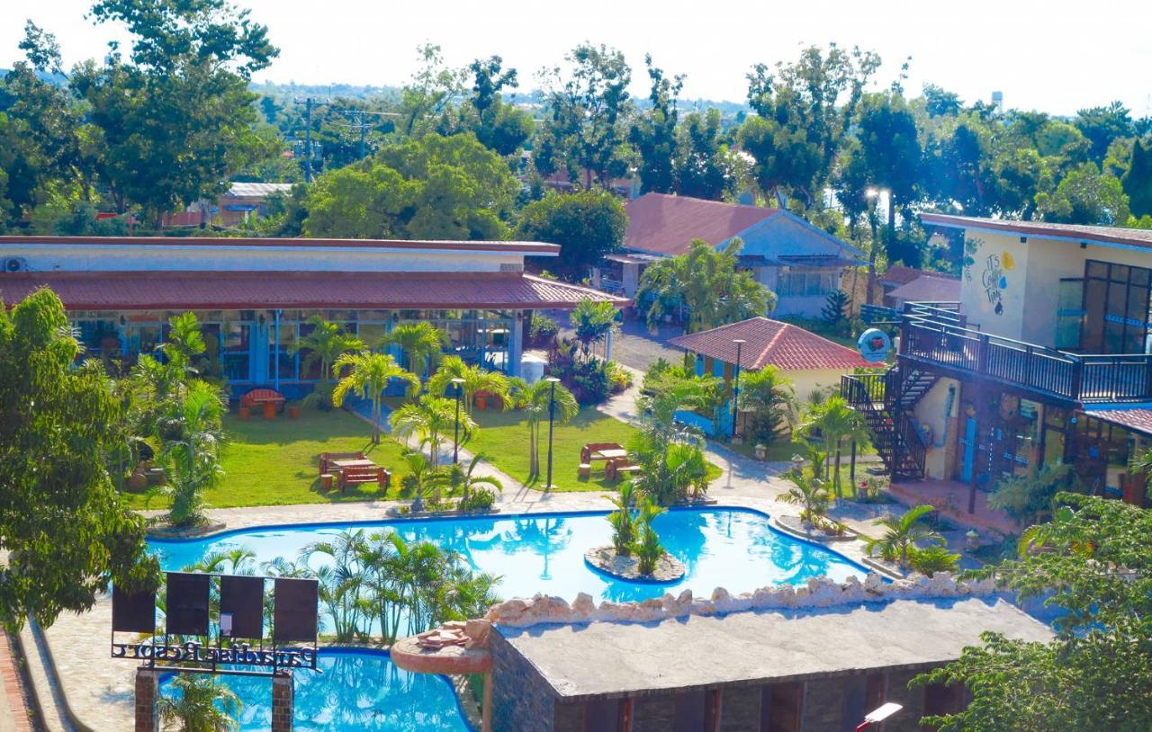 Gem'S Paradise Resort Cebu Extérieur photo