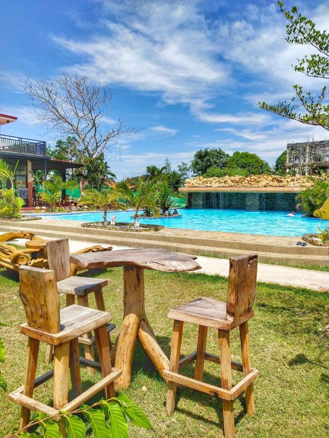 Gem'S Paradise Resort Cebu Extérieur photo